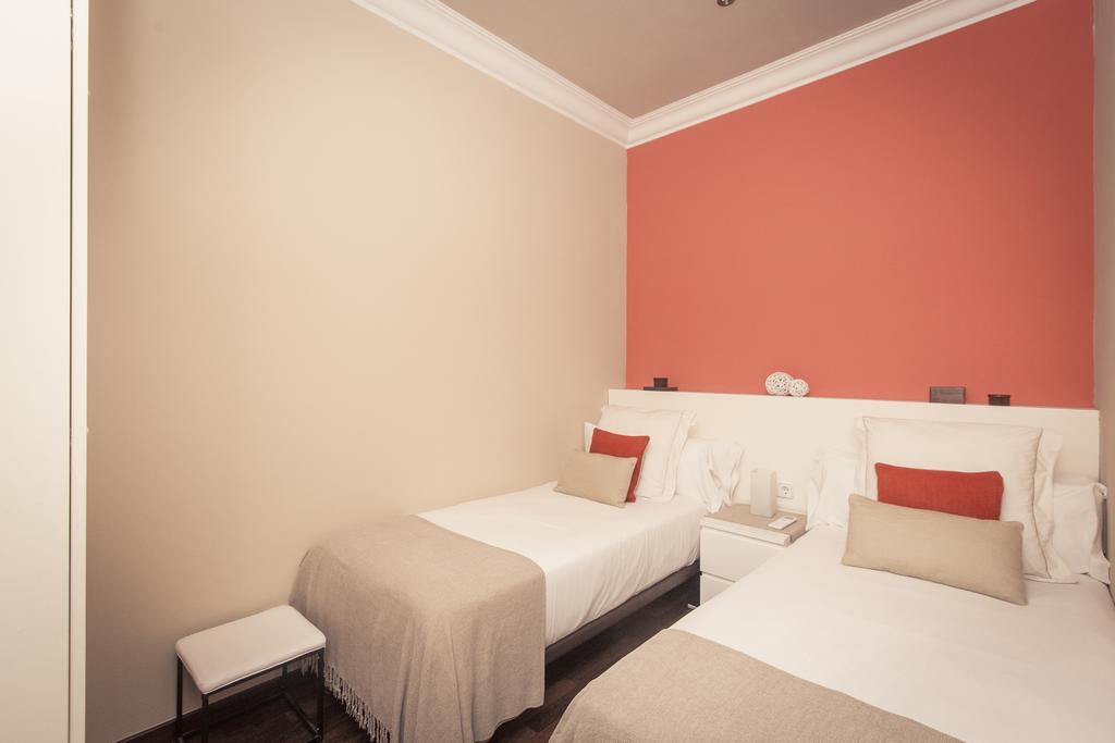 You Stylish The Most Luxury Apartment Barcelona Bagian luar foto