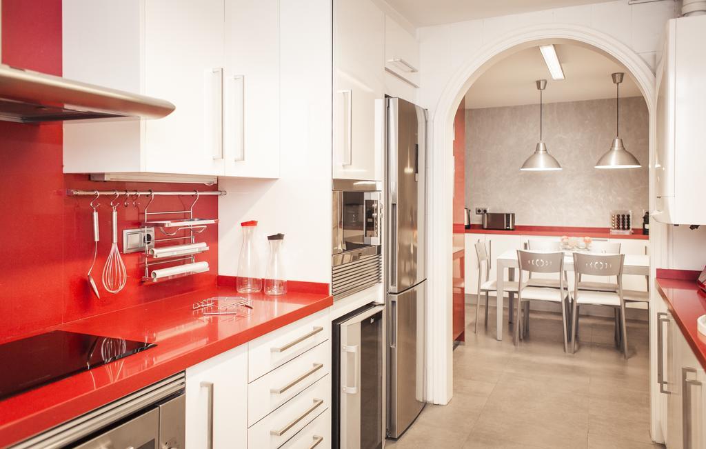 You Stylish The Most Luxury Apartment Barcelona Bagian luar foto